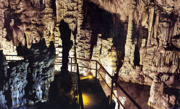 cave of zeus diktaion andron